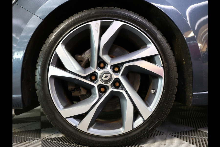 Renault Mégane 1.6 TCe GT AUT KUIPST HEADUP NAV DHS STOELVW '18