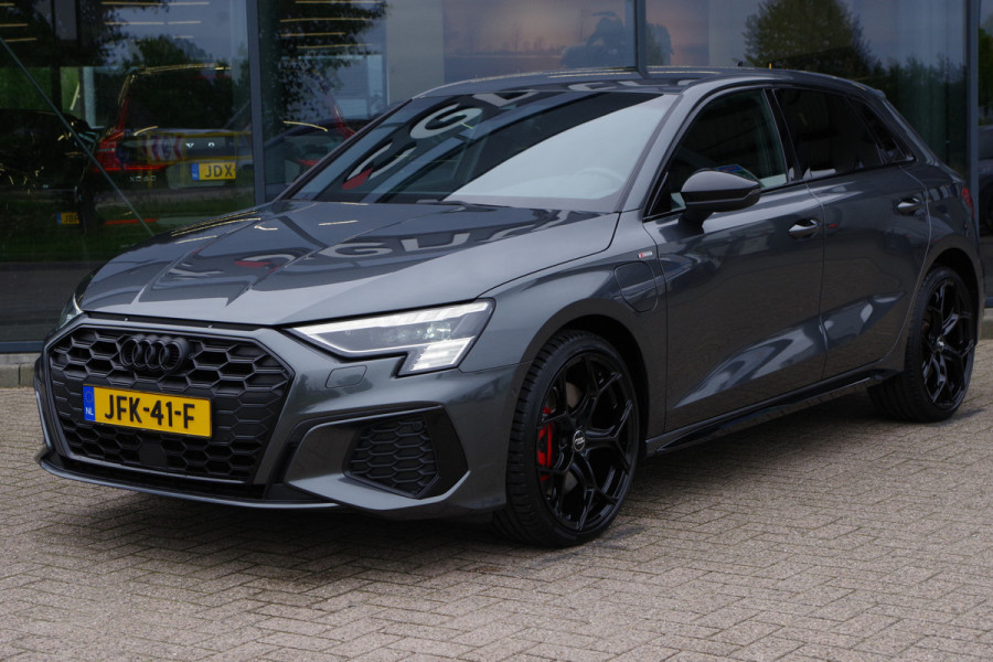 Audi A3 Sportback 45 TFSI e S-Line Edition Competition 245 PK PHEV, Matrix-LED, B&O Sound, Memory