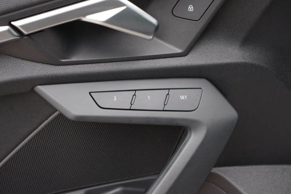 Audi A3 Sportback 45 TFSI e S-Line Edition Competition 245 PK PHEV, Matrix-LED, B&O Sound, Memory