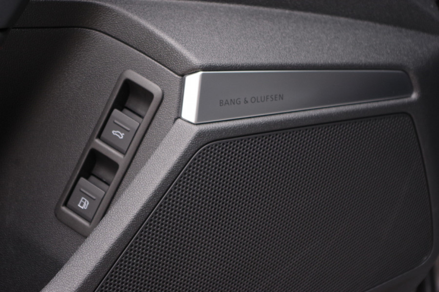 Audi A3 Sportback 45 TFSI e S-Line Edition Competition 245 PK PHEV, Matrix-LED, B&O Sound, Memory