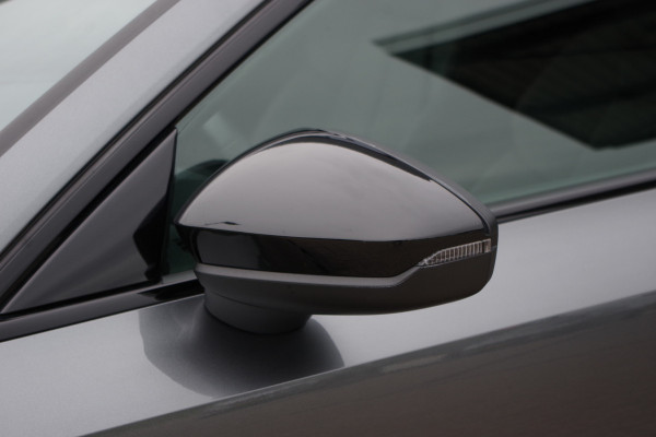 Audi A3 Sportback 45 TFSI e S-Line Edition Competition 245 PK PHEV, Matrix-LED, B&O Sound, Memory