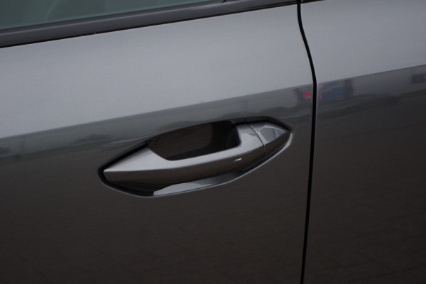 Audi A3 Sportback 45 TFSI e S-Line Edition Competition 245 PK PHEV, Matrix-LED, B&O Sound, Memory