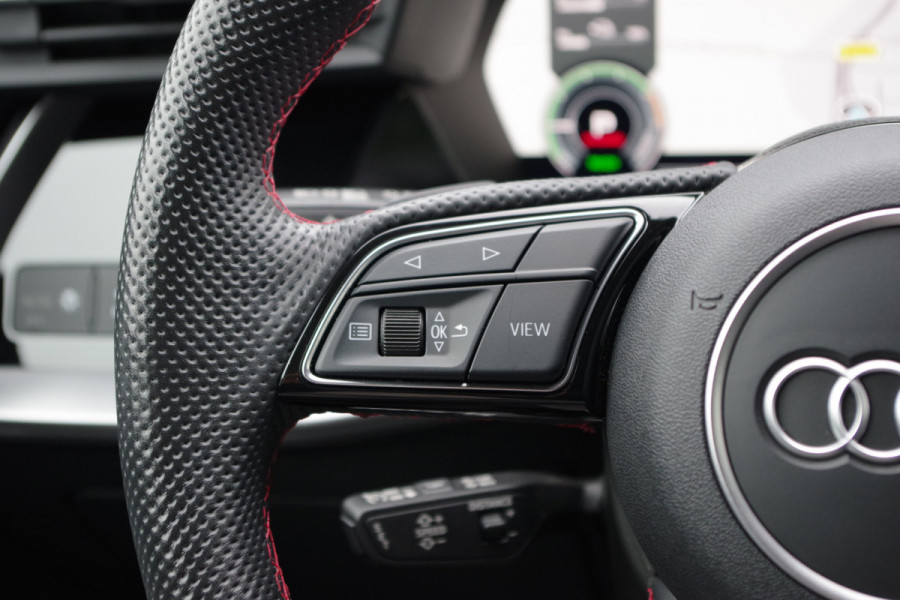Audi A3 Sportback 45 TFSI e S-Line Edition Competition 245 PK PHEV, Matrix-LED, B&O Sound, Memory