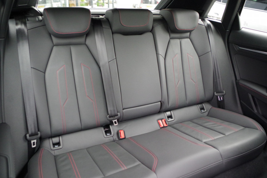 Audi A3 Sportback 45 TFSI e S-Line Edition Competition 245 PK PHEV, Matrix-LED, B&O Sound, Memory