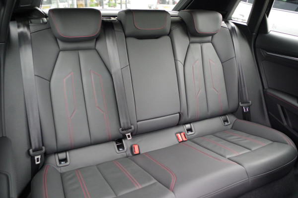 Audi A3 Sportback 45 TFSI e S-Line Edition Competition 245 PK PHEV, Matrix-LED, B&O Sound, Memory