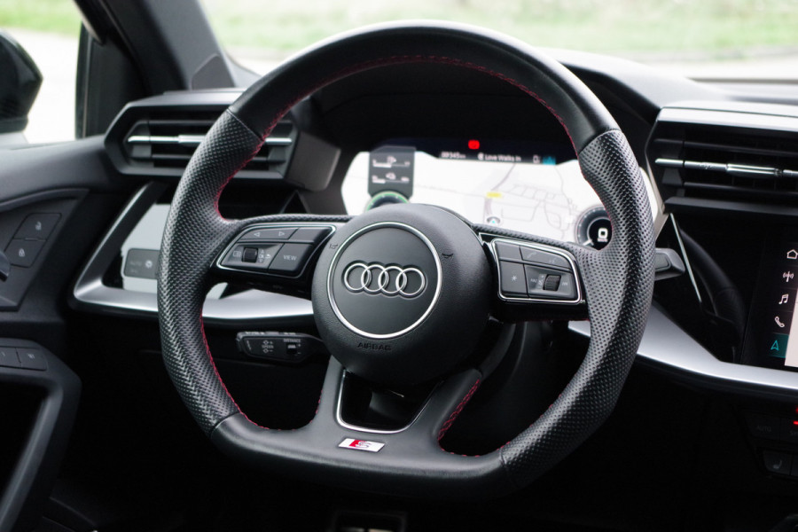Audi A3 Sportback 45 TFSI e S-Line Edition Competition 245 PK PHEV, Matrix-LED, B&O Sound, Memory