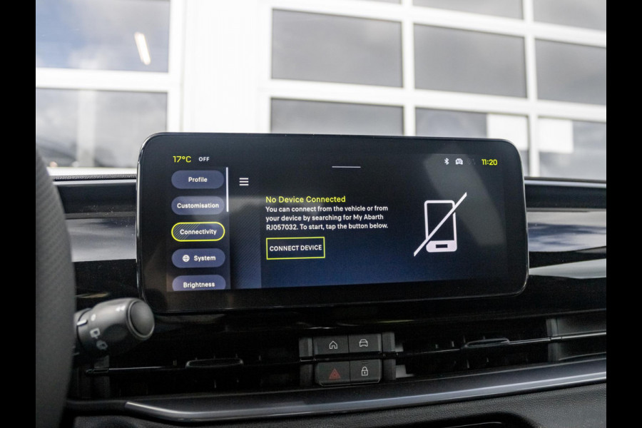 Abarth 600e Turismo 54 kWh | Uit voorraad leverbaar | 17% Bijtelling