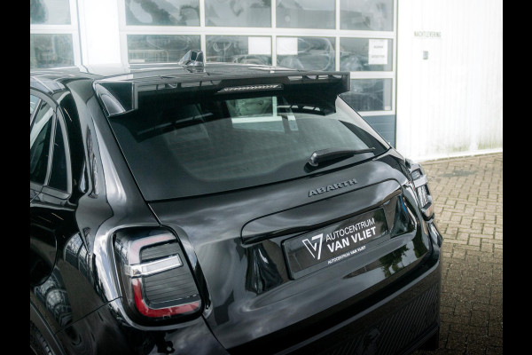 Abarth 600e Turismo 54 kWh | Uit voorraad leverbaar | 17% Bijtelling