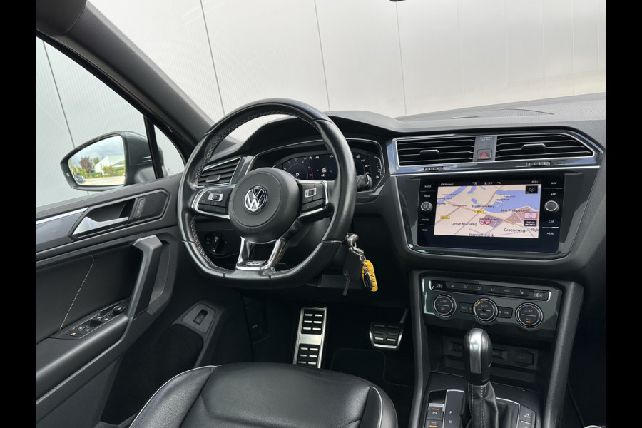 Volkswagen Tiguan 1.5 TSI ACT 150pk DSG R-Line | Pano dak | Leder Volkswagen Tiguan 1.5 TSI ACT 150pk DSG R-Line | Pano dak | Leder