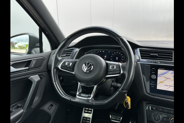 Volkswagen Tiguan 1.5 TSI ACT 150pk DSG R-Line | Pano dak | Leder Volkswagen Tiguan 1.5 TSI ACT 150pk DSG R-Line | Pano dak | Leder