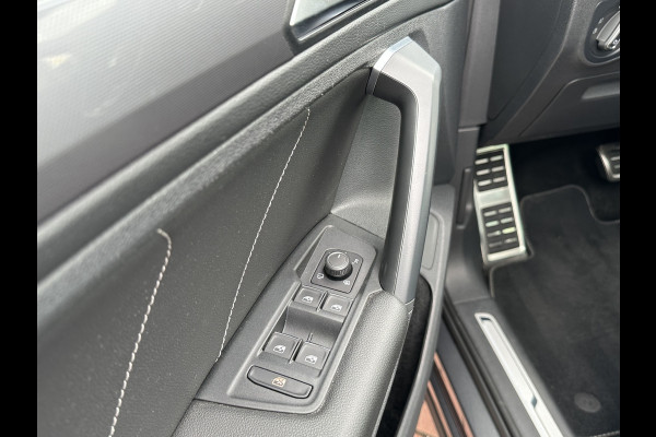 Volkswagen Tiguan 1.5 TSI ACT 150pk DSG R-Line | Pano dak | Leder Volkswagen Tiguan 1.5 TSI ACT 150pk DSG R-Line | Pano dak | Leder