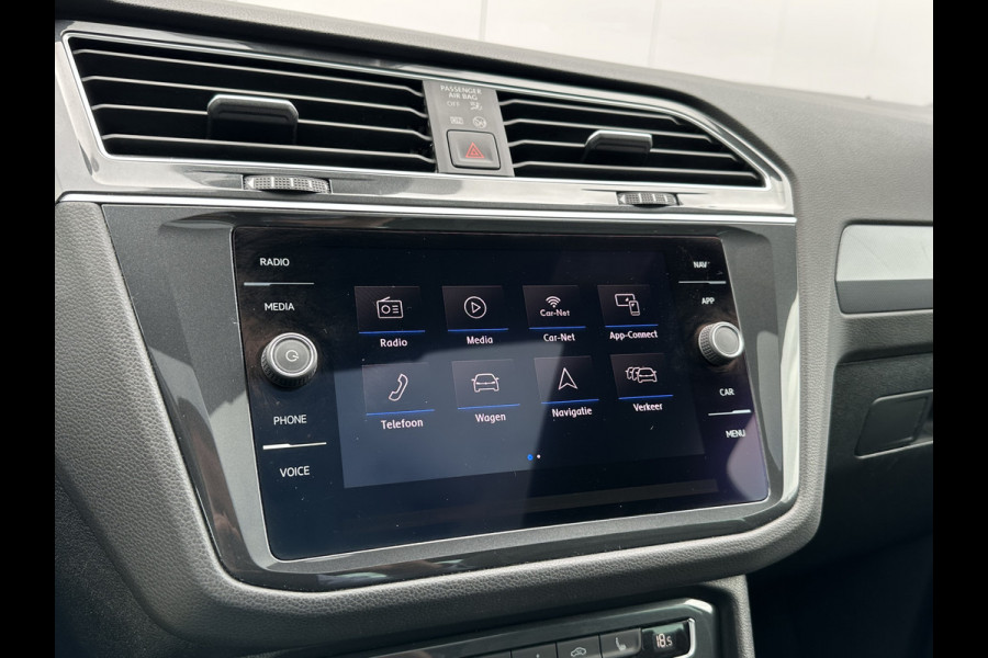 Volkswagen Tiguan 1.5 TSI ACT 150pk DSG R-Line | Pano dak | Leder Volkswagen Tiguan 1.5 TSI ACT 150pk DSG R-Line | Pano dak | Leder