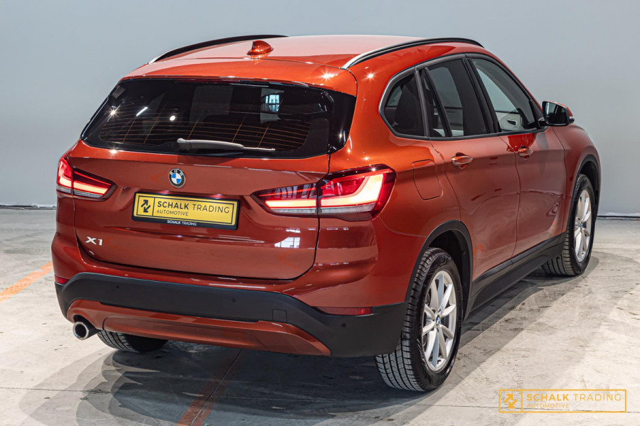 BMW X1 SDrive18i Executive|StoelV|LED|Automaat|Garantie