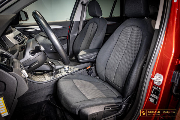 BMW X1 SDrive18i Executive|StoelV|LED|Automaat|Garantie