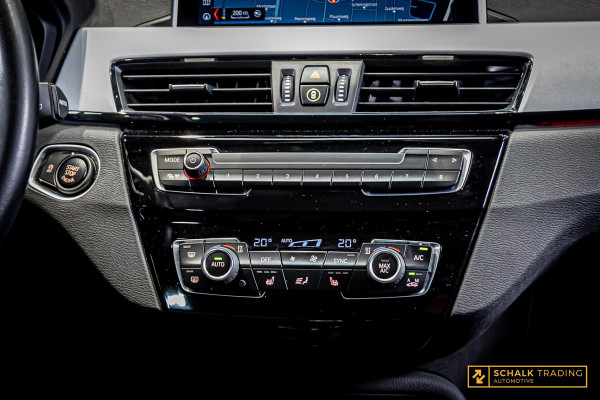BMW X1 SDrive18i Executive|StoelV|LED|Automaat|Garantie