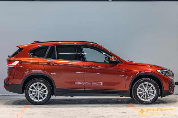 BMW X1 SDrive18i Executive|StoelV|LED|Automaat|Garantie