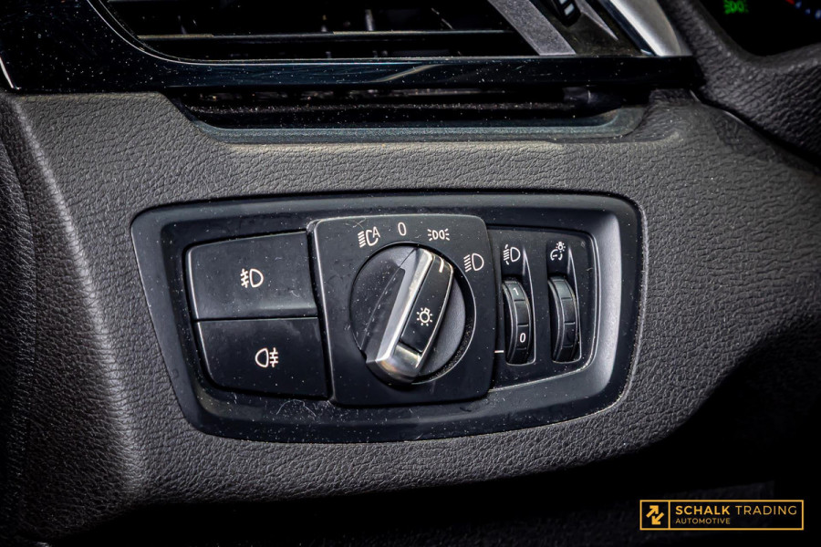 BMW X1 SDrive18i Executive|StoelV|LED|Automaat|Garantie