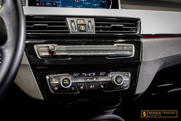 BMW X1 SDrive18i Executive|StoelV|LED|Automaat|Garantie