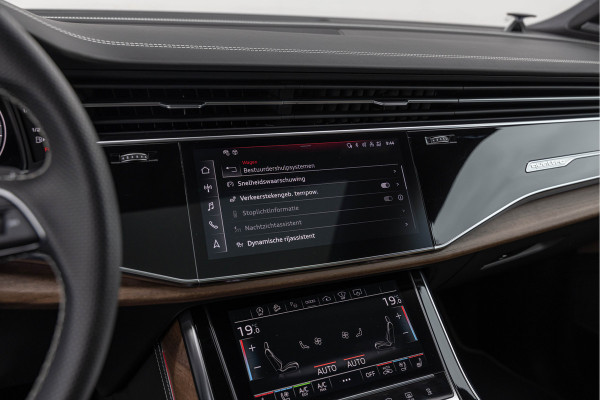 Audi SQ7 4.0 TFSI 507pk Quattro 7P Keramisch B&O Advanced Audi Exclusive 4-wielsturing