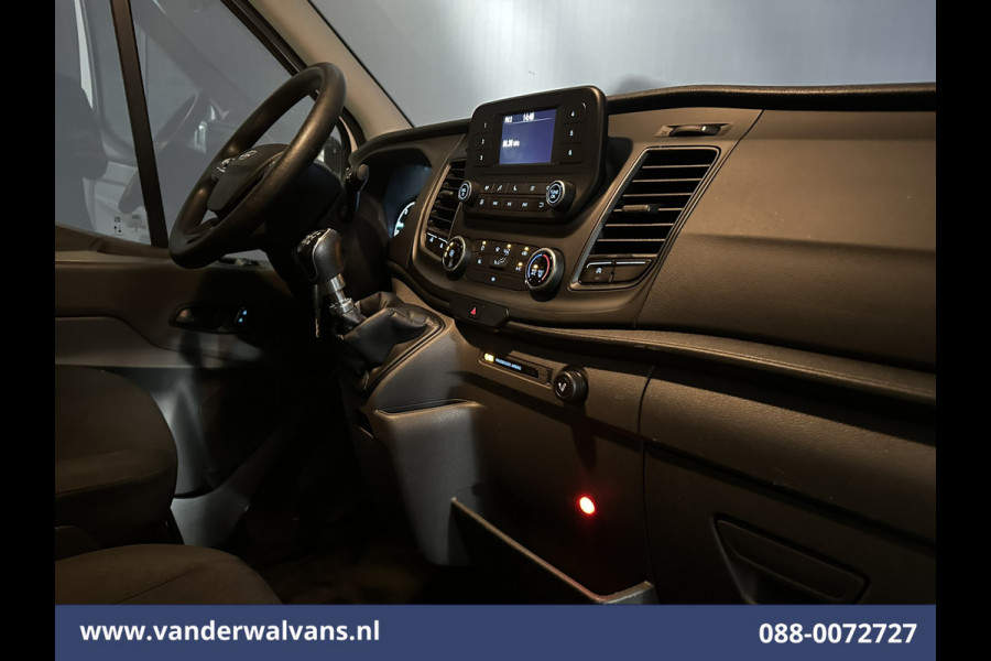 Ford Transit 2.0TDCI 130pk Bakwagen L4.38m Laadklep Euro6 Airco | Camera | Verwarmde voorruit Bijrijdersbank, 910kg laadvermogen