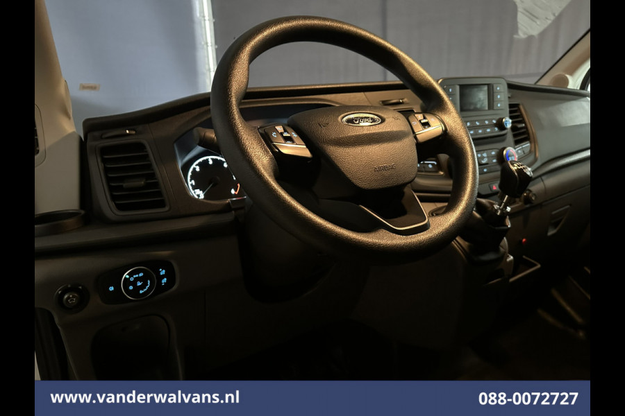 Ford Transit 2.0TDCI 130pk Bakwagen L4.38m Laadklep Euro6 Airco | Camera | Verwarmde voorruit Bijrijdersbank, 910kg laadvermogen
