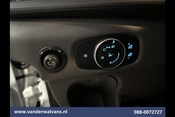 Ford Transit 2.0TDCI 130pk Bakwagen L4.38m Laadklep Euro6 Airco | Camera | Verwarmde voorruit Bijrijdersbank, 910kg laadvermogen