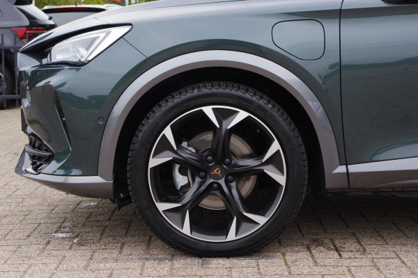 CUPRA Formentor 1.4 TSI e-Hybrid 204 PK Essential, Climate Control, Sfeerverlichting, Carplay