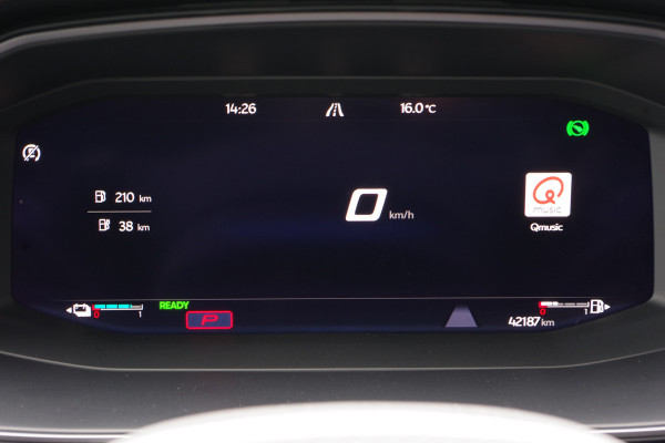 CUPRA Formentor 1.4 TSI e-Hybrid 204 PK Essential, Climate Control, Sfeerverlichting, Carplay
