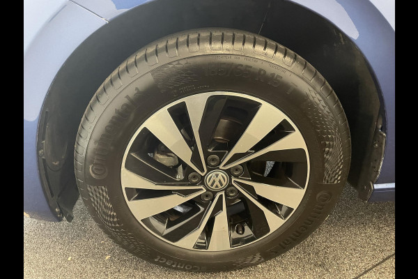 Volkswagen Polo 1.0 TSI Comfortline Business Airco|ECC Navi Carplay Adaptive Cruise Control PDC VA 15" LM Velgen
