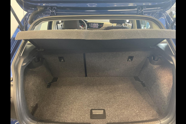 Volkswagen Polo 1.0 TSI Comfortline Business Airco|ECC Navi Carplay Adaptive Cruise Control PDC VA 15" LM Velgen