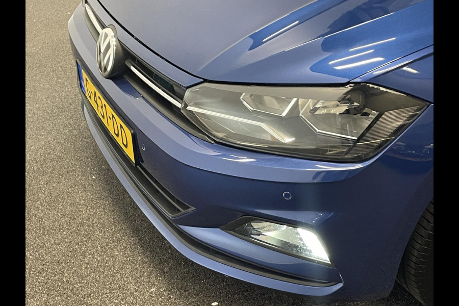 Volkswagen Polo 1.0 TSI Comfortline Business Airco|ECC Navi Carplay Adaptive Cruise Control PDC VA 15" LM Velgen
