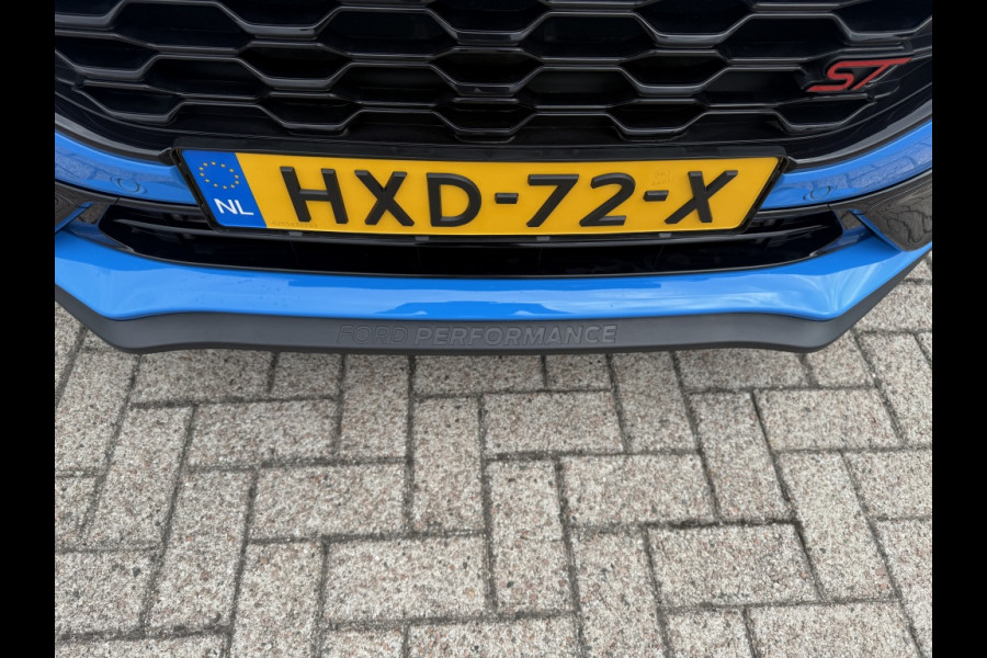 Ford Puma 1.5 EcoBoost ST-X 200pk PANODAK! LAUNCHCONTROL! DRIVERPACK! WINT Ford Puma 1.5 EcoBoost ST-X 200pk PANODAK! LAUNCHCONTROL! DRIVERPACK! WINT
