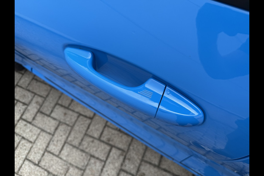 Ford Puma 1.5 EcoBoost ST-X 200pk PANODAK! LAUNCHCONTROL! DRIVERPACK! WINT Ford Puma 1.5 EcoBoost ST-X 200pk PANODAK! LAUNCHCONTROL! DRIVERPACK! WINT
