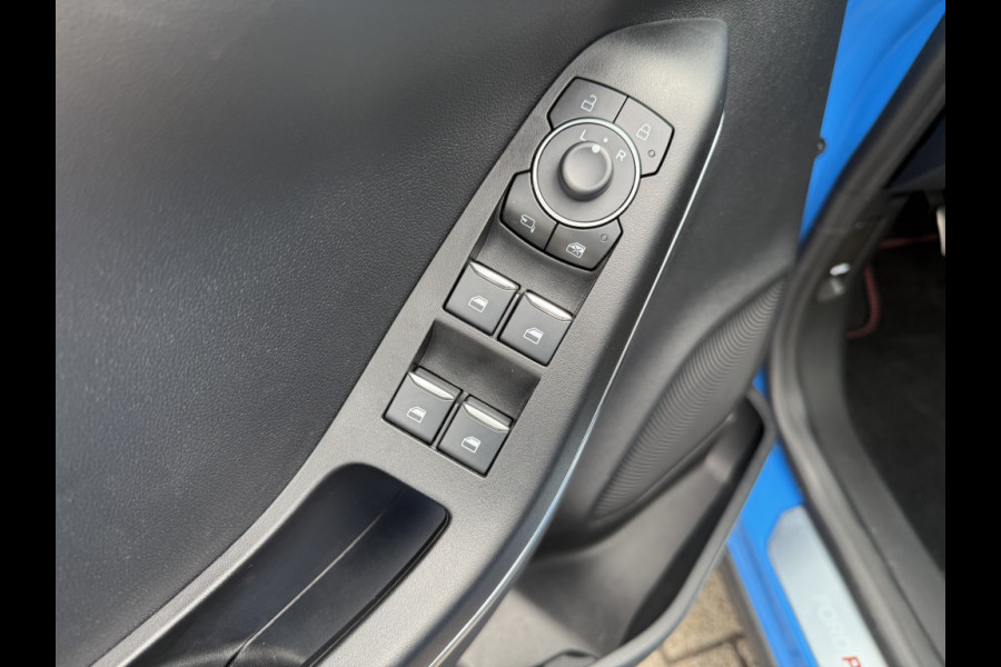 Ford Puma 1.5 EcoBoost ST-X 200pk PANODAK! LAUNCHCONTROL! DRIVERPACK! WINT Ford Puma 1.5 EcoBoost ST-X 200pk PANODAK! LAUNCHCONTROL! DRIVERPACK! WINT