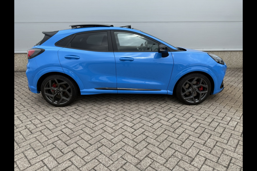 Ford Puma 1.5 EcoBoost ST-X 200pk PANODAK! LAUNCHCONTROL! DRIVERPACK! WINT Ford Puma 1.5 EcoBoost ST-X 200pk PANODAK! LAUNCHCONTROL! DRIVERPACK! WINT