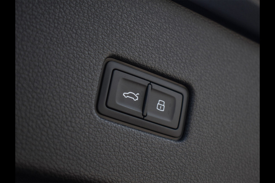 Audi Q8 60 TFSI e QUATTRO PRO LINE S COMPETITION | PANORAMADAK | CARBON | BANG & OLUFSEN ADVANCED | S-SEATS | CARBON INLEG | 360 CAMERA Audi Q8 60 TFSI e QUATTRO PRO LINE S COMPETITION | PANORAMADAK | CARBON | BANG & OLUFSEN ADVANCED | S-SEATS | CARBON INLEG | 360 CAMERA