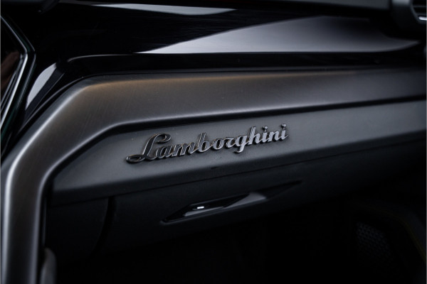 Lamborghini Urus 4.0 V8 S - Fabrieksgarantie | 666 PK | Panorama | B&O Advanced | Massage | 23 inch
