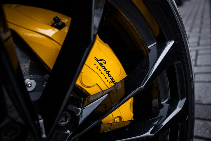 Lamborghini Urus 4.0 V8 S - Fabrieksgarantie | 666 PK | Panorama | B&O Advanced | Massage | 23 inch