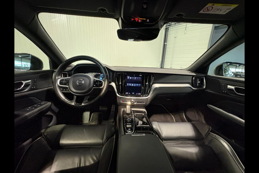Volvo V60 T6 Aut. AWD R-Design Leder Panoramadak 340pk
