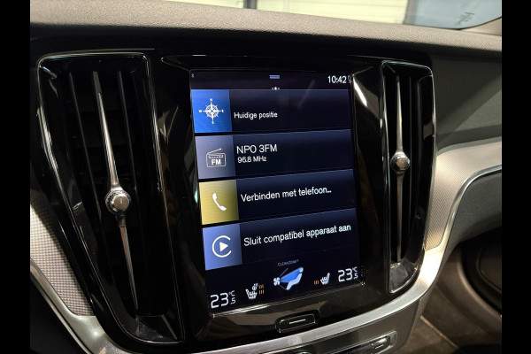 Volvo V60 T6 Aut. AWD R-Design Leder Panoramadak 340pk