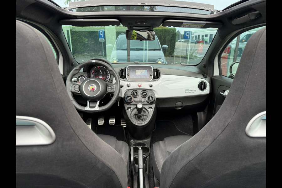 Fiat 500C 1.4 T-Jet Abarth 595 70th Anniversary - Navi - Parkeerhulp - Airco - LED