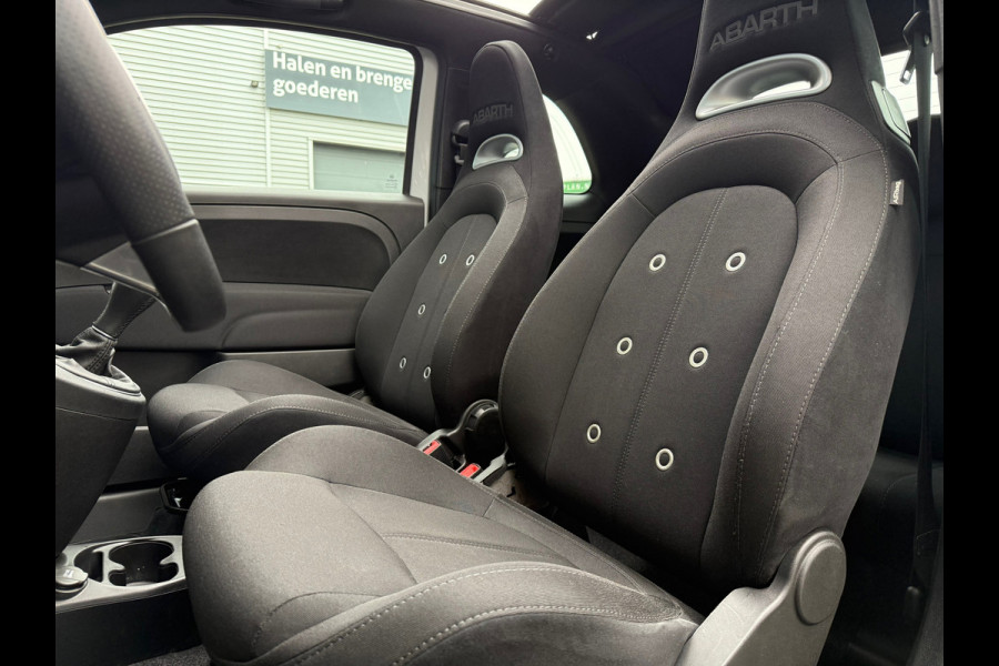 Fiat 500C 1.4 T-Jet Abarth 595 70th Anniversary - Navi - Parkeerhulp - Airco - LED