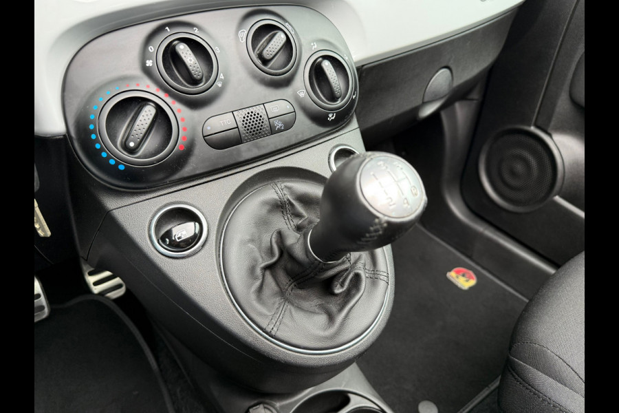Fiat 500C 1.4 T-Jet Abarth 595 70th Anniversary - Navi - Parkeerhulp - Airco - LED