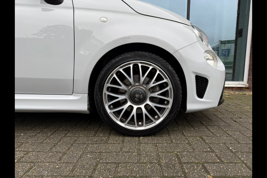 Fiat 500C 1.4 T-Jet Abarth 595 70th Anniversary - Navi - Parkeerhulp - Airco - LED