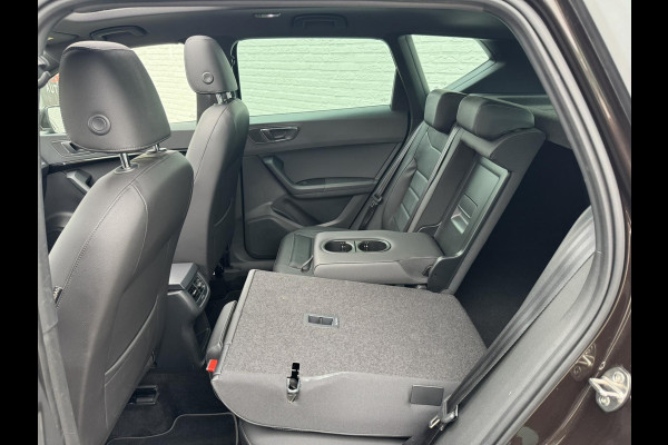 Seat Ateca 1.4 EcoTSI Xcellence Leder Camera Panorama Keyless Led verlichting Stoelverwarming