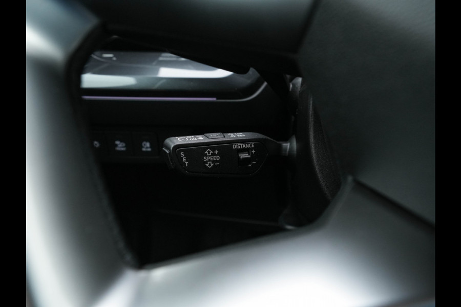 Audi Q4 Sportback e-tron 40 S-Line Edition 77 kWh [ 3-Fase ] {SOH-92%} (INCL-BTW) *HEAT-PUMP | LEATHER-FABRIC | MATRIX-LED | ADAPTIVE-CRUISE | AMBIENT-LIGHT | DIGI-COCKPIT | AUDI-SOUND | DAB+ | KEYLESS | SHIFT-PADDLES | CAMERA | HEATED-SPORTSEATS | 20''ALU*
