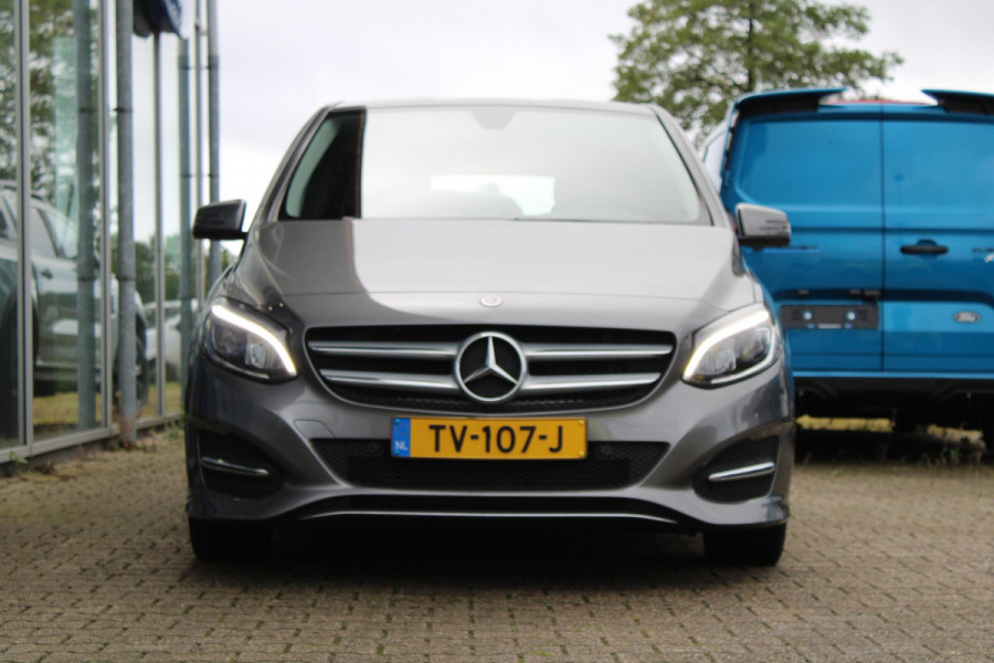 Mercedes-Benz B-Klasse 180 Ambition | Trekhaak | Goed Onderhouden! | Lichtmetalen Velgen | Airco | Cruise Control | Navigatie |