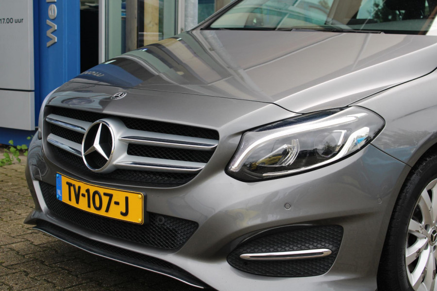 Mercedes-Benz B-Klasse 180 Ambition | Trekhaak | Goed Onderhouden! | Lichtmetalen Velgen | Airco | Cruise Control | Navigatie |