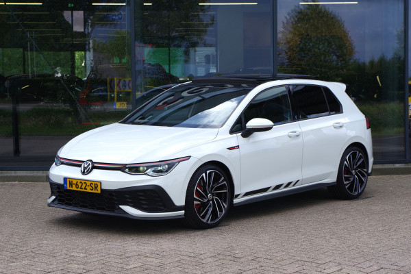 Volkswagen Golf 2.0 TSI GTI Clubsport 300 PK DSG-Automaat, Panoramadak, IQ-LED, Sfeerverlichting, Carplay, Camera