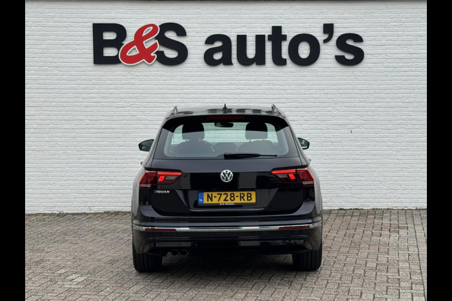 Volkswagen Tiguan 1.4 TSI ACT R-line Led Adaptieve cruise Navigatie Pdc voor+achter Lane assist